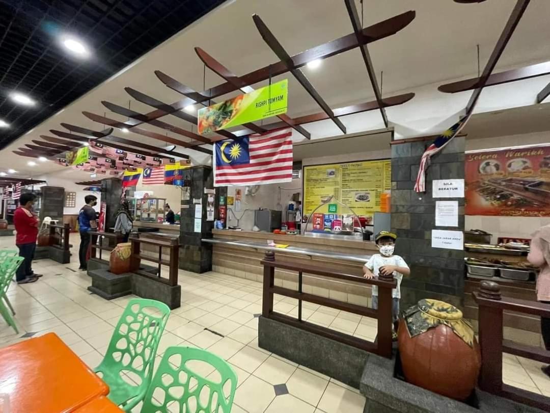 Homestay D 11 Putrajaya Netflix Wifi エクステリア 写真