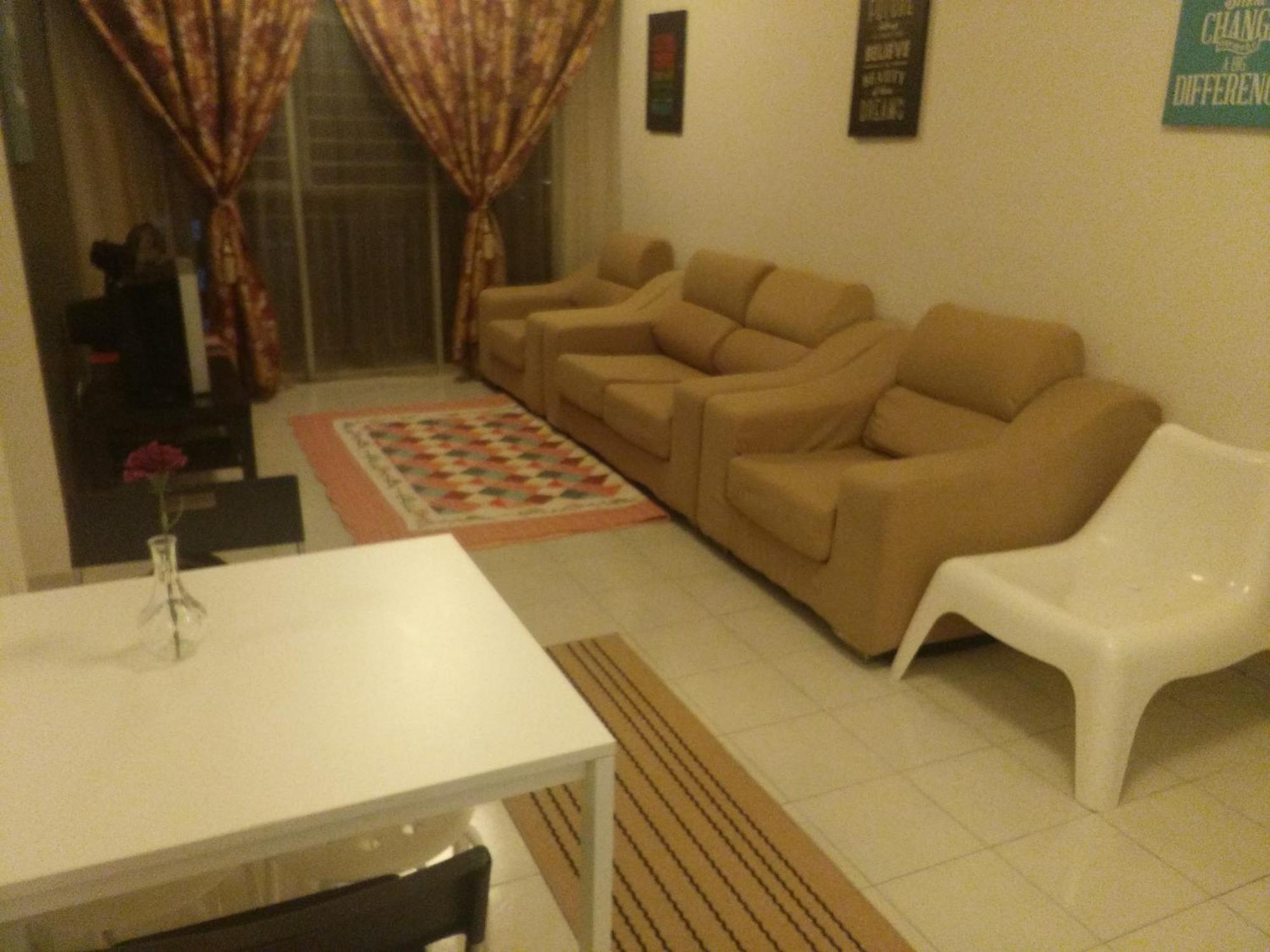 Homestay D 11 Putrajaya Netflix Wifi エクステリア 写真