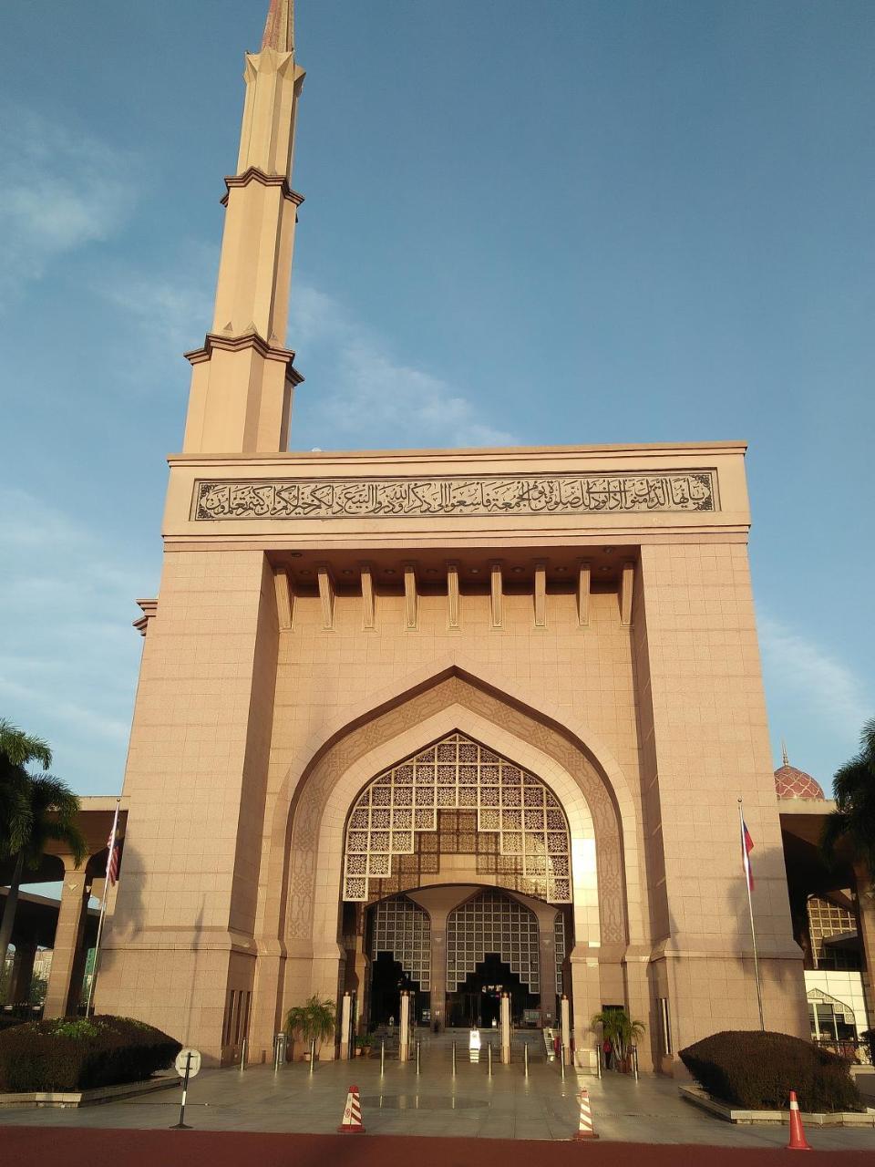 Homestay D 11 Putrajaya Netflix Wifi エクステリア 写真